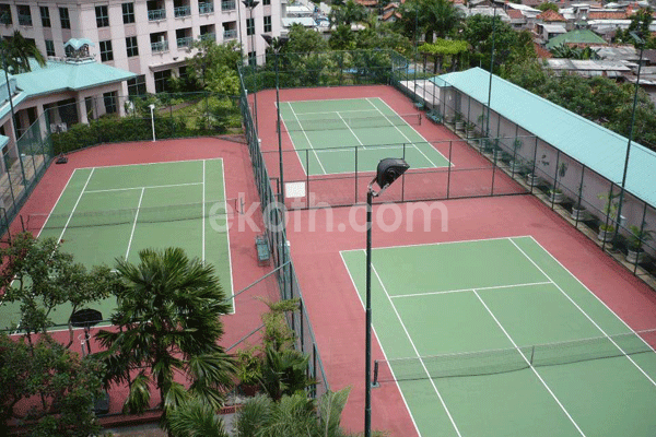 lapangan tenis apartemen pavilion