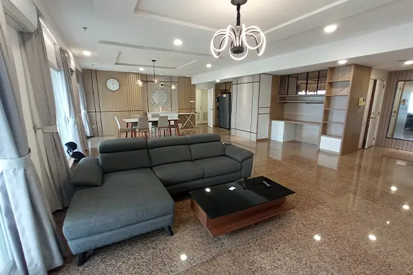 Dijual unit 4 kamar Apartemen Pavilion luas 220 m2 living room mewah